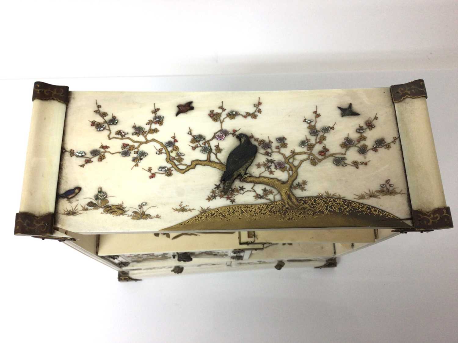 19th century Japanese ivory shibayama cabinet, finely decorated with birds and flowers, 20cm high (s - Image 6 of 10