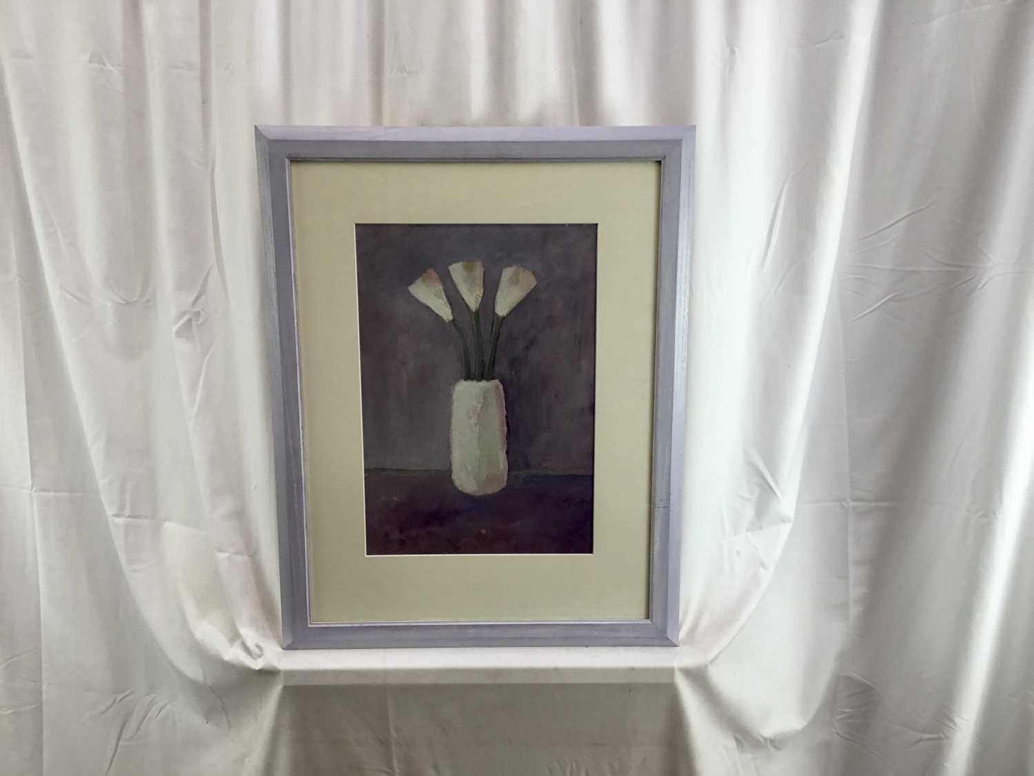 Peter McCarthy oil on paper - 'Lilies in a Vase', signed, titled verso, 29cm x 42cm, in glazed frame - Image 4 of 5