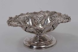 Late Victorian silver pedestal bon bon dish with pierced and embossed decoration, (Sheffield 1899),