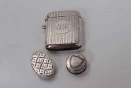 George III silver pill box of oval form, (Birmingham 1802) together with an early 19th century white
