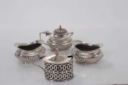 Victorian silver mustard pot (Birmingham 1898), together with a pair of matching silver salts and an