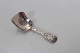 Victorian silver fiddle pattern caddy spoon with engraved decoration, (Birmingham 1873), maker Georg