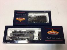 Bachmann OO gauge J39 0-6-0 locomotive and tender, 1856, LNER lined black, 31-855, plus VI tank 2-6-