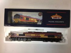 Bachmann OO gauge Class 66 Diesel 66135 EWS 32-725, Class 66 Diesel 66612 Forth Raider Freightliner