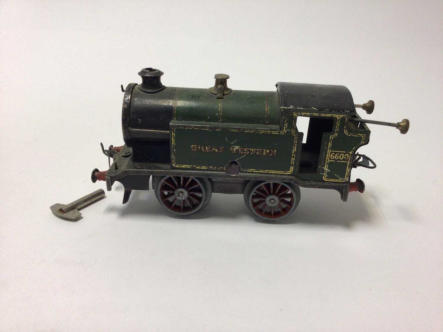 Railway O Gauge Hornsby tinplate clockwork locomotives (3) plus one tender - Image 3 of 6