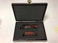 Bachmann Limited Edition 3649/4000 OO gauage LMS red "Royal Scot" 6100 locomotive and tender, in pre