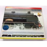 Hornby OO gauge 'Kentish Belle' limited edition 624/2000 train pack including BR 4-4-0 Schools Clas