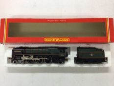 Hornby OO gauge locomotives BR lined dark green 4-6-2 King Class 'King George II' locomotive and ten
