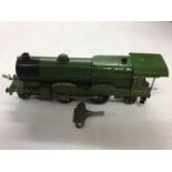 Hornby O gauge BR green 4-4-2 Tinplate clockwork locomotive "Flying Scotsman" 4472 and key