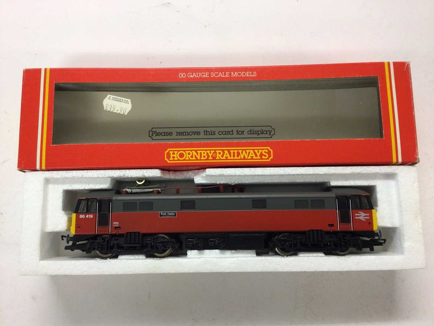 Hornby OO gauge locomotives CIE orange diesel locomotive, R768, BR blue Class 86/2 electric diesel - Image 2 of 4