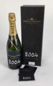 Champagne - one bottle, Moët & Chandon 2004, in original card box