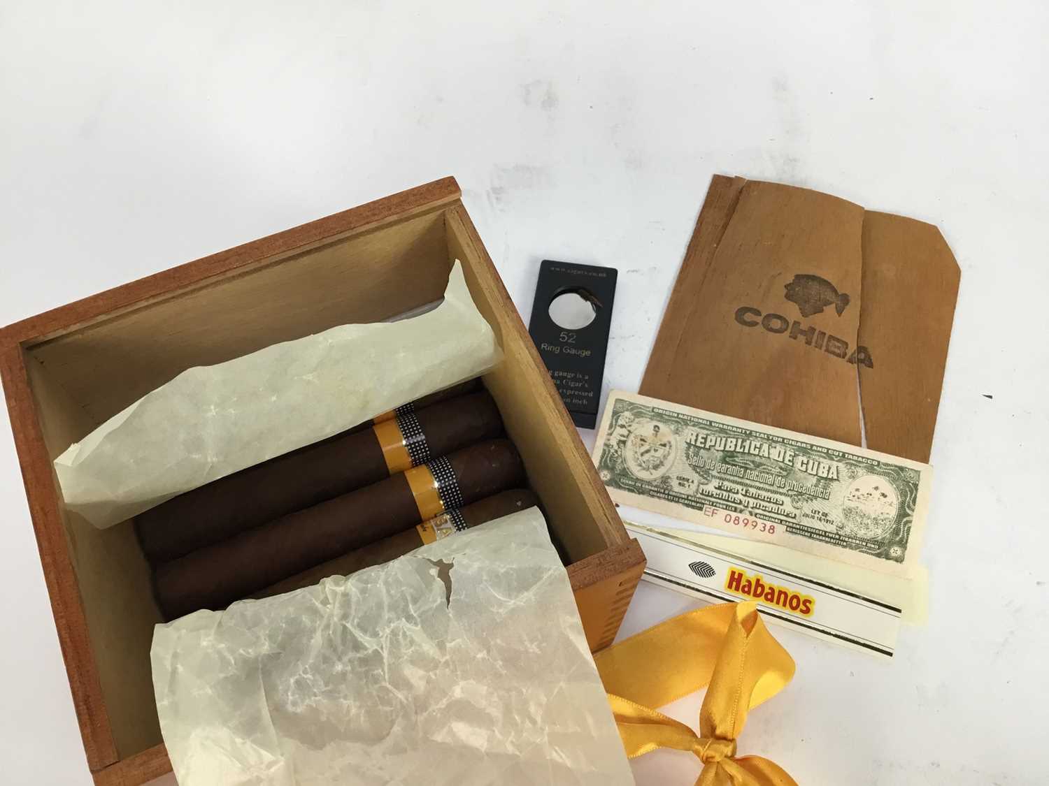 Cigars - eleven Cuban Cohiba, in original box - Image 2 of 3