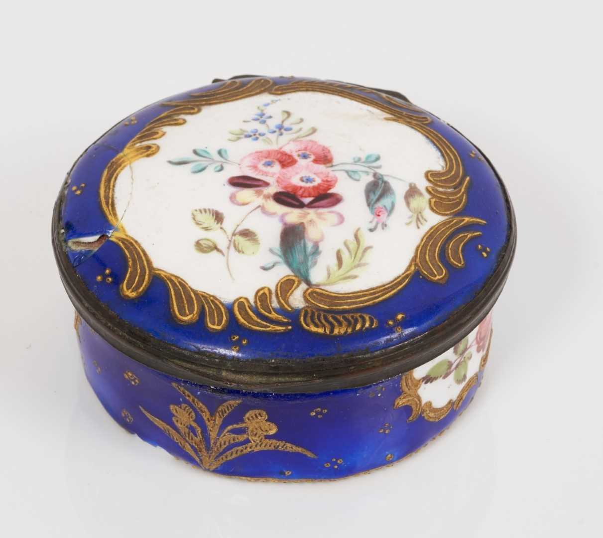 South Staffordshire round blue ground snuff box, circa 1780