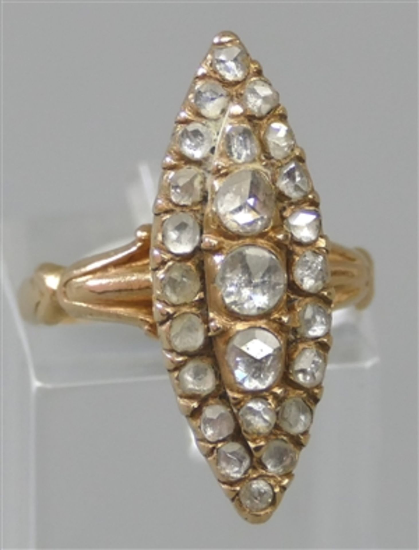 Marquise Ring, um 1880