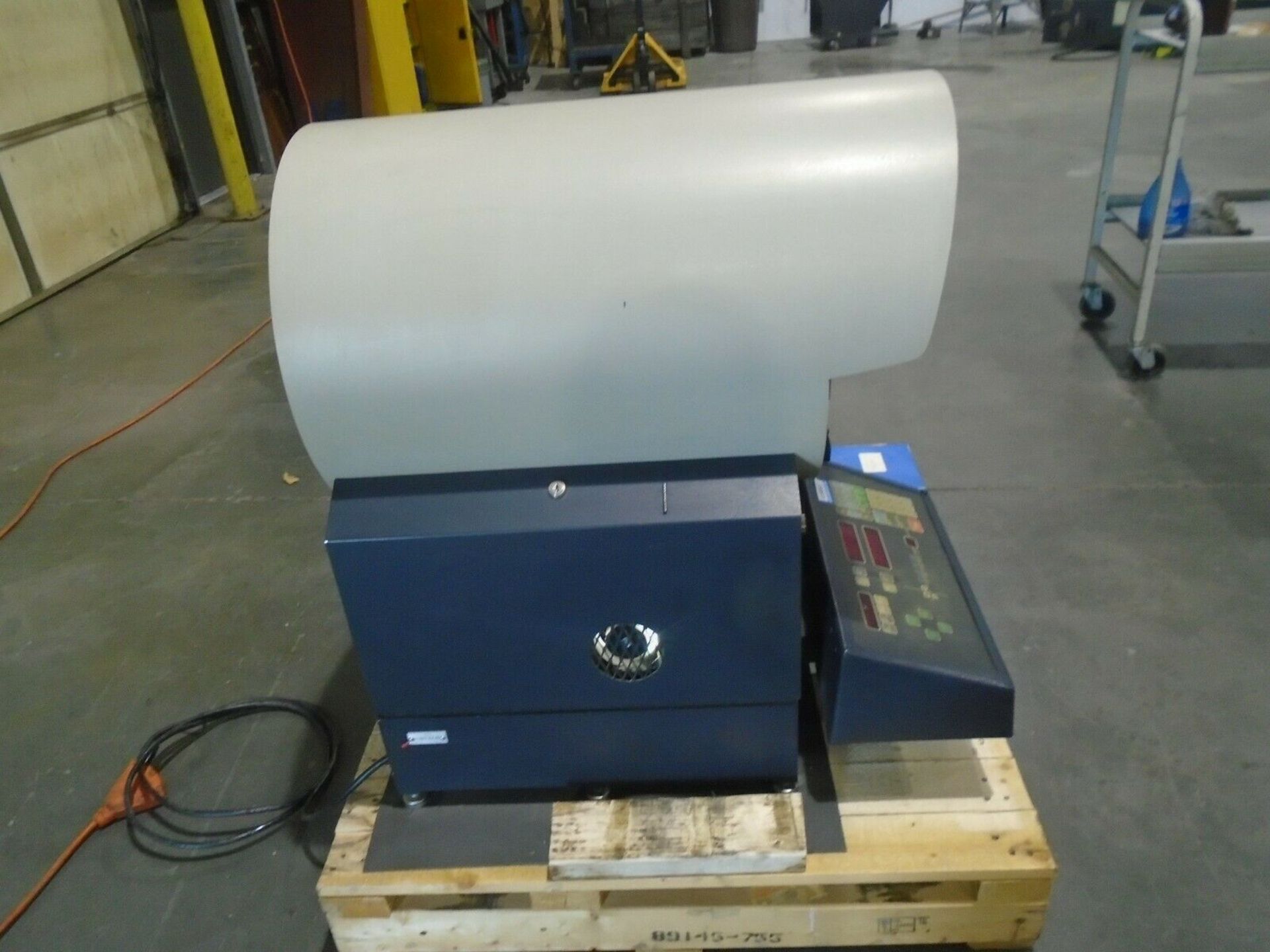 OPG Optical Comparator Qulifire 14A - Image 9 of 11