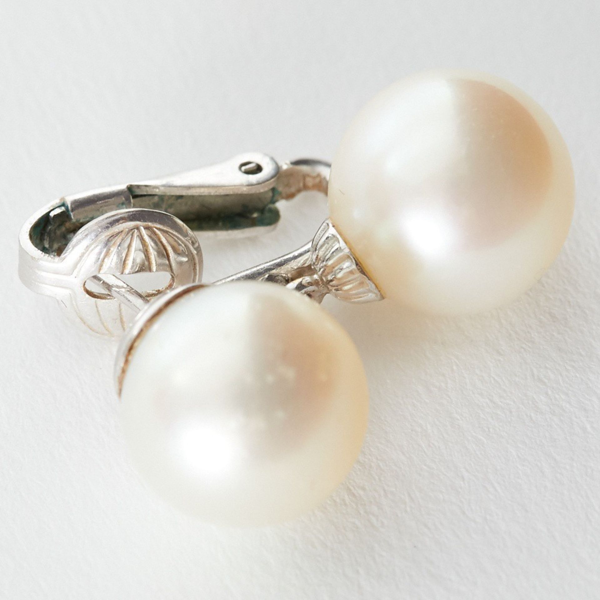 Pearl and 14K Gold Earrings - Bild 4 aus 6