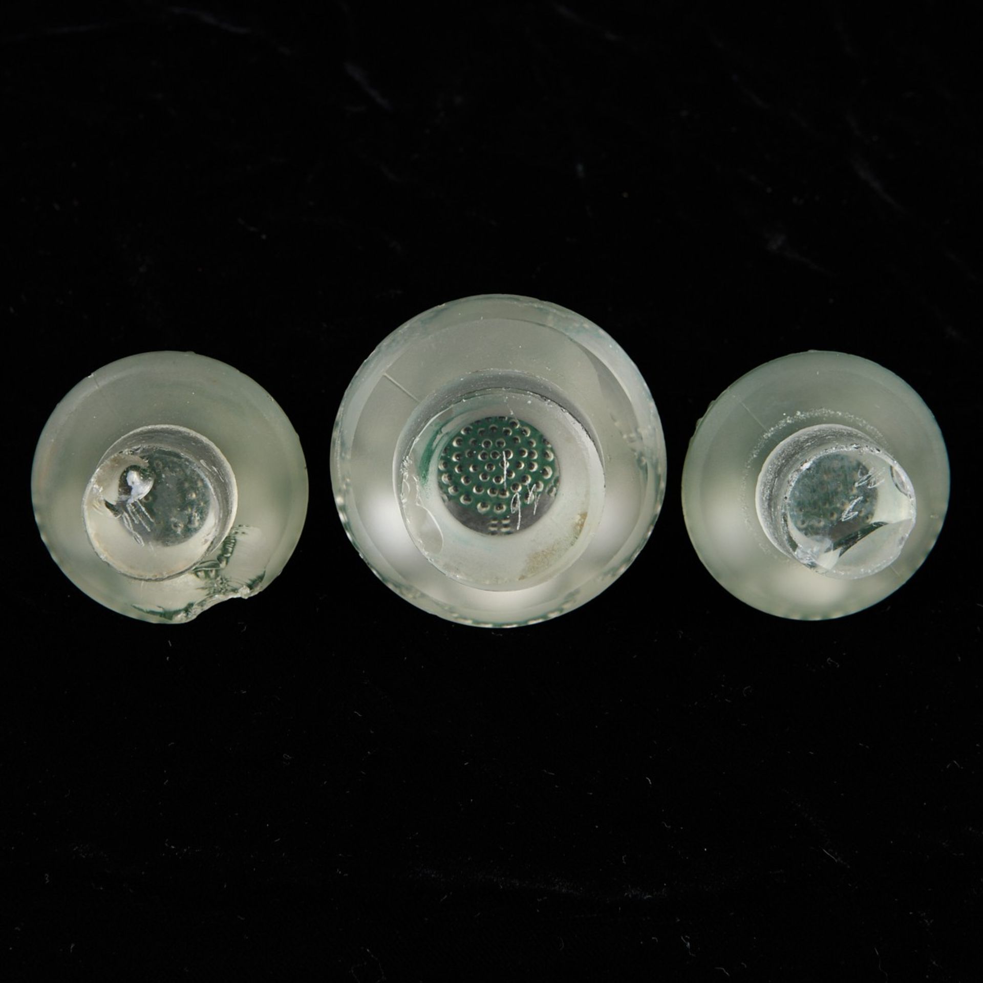 Lalique Perles Garniture de Toilette Vanity Set - Image 10 of 15