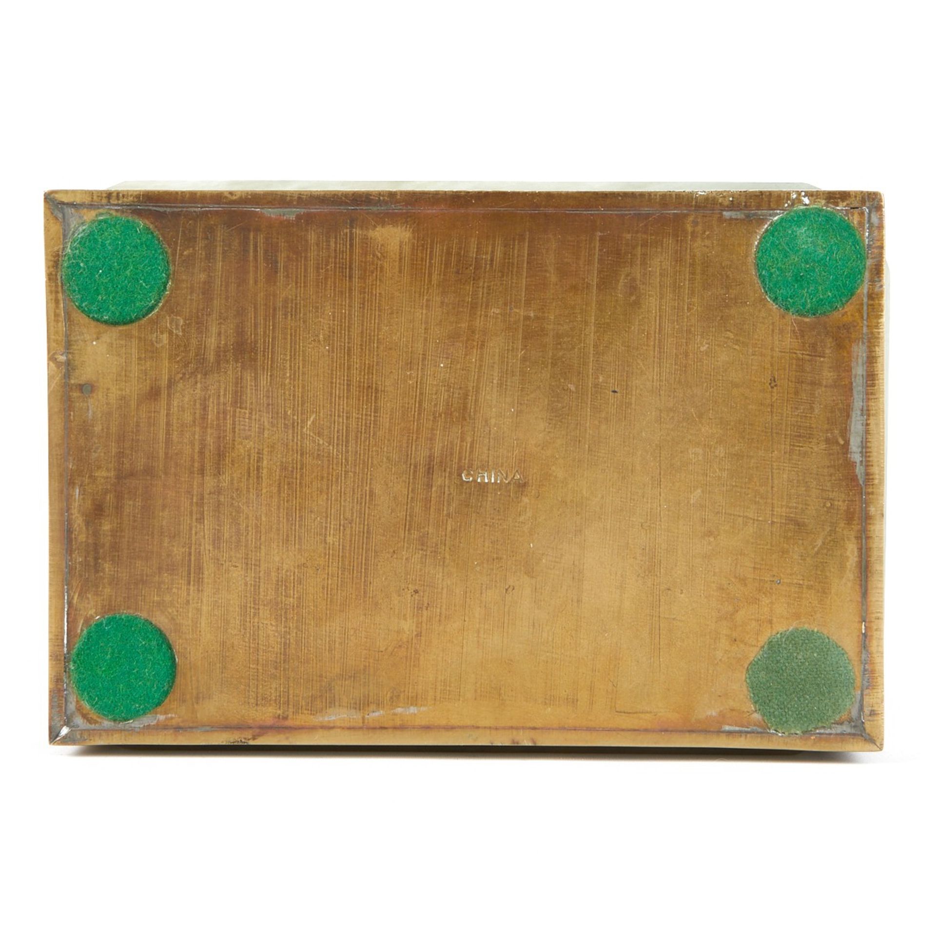 Grp: 3 Small Jade Stone Boxes - Image 8 of 11