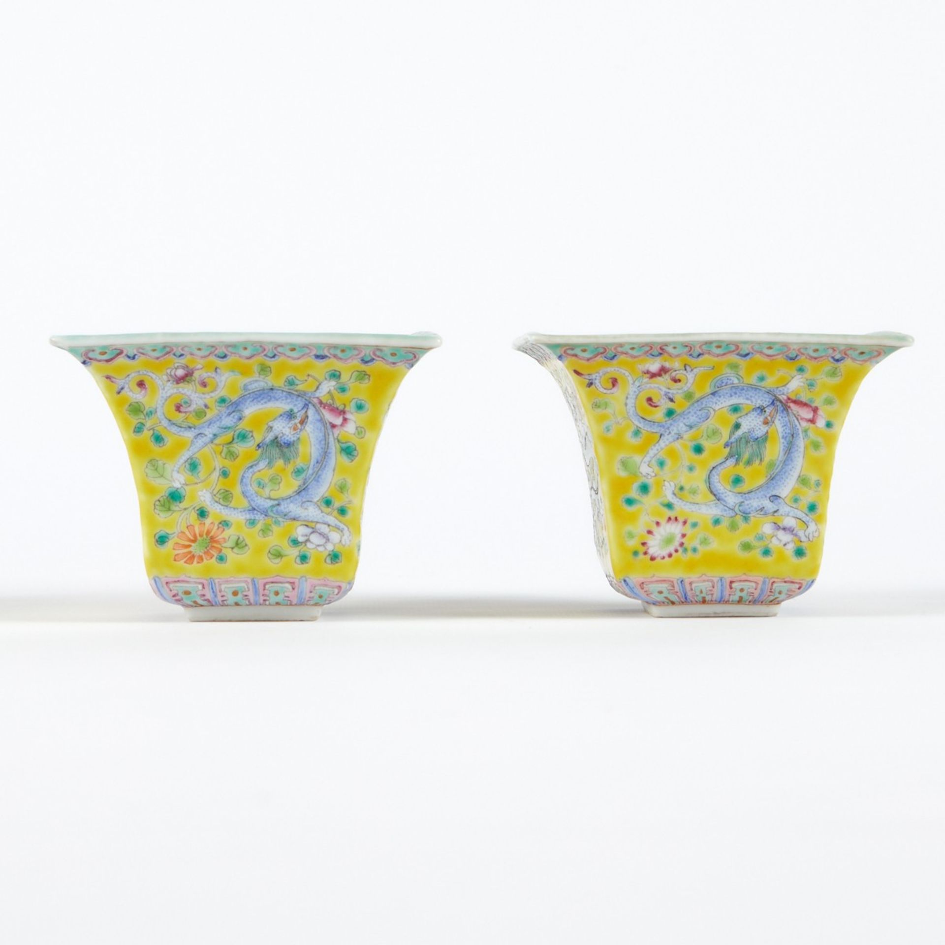 Grp: 3 Guangxu Yellow Square Cups and Footed Cup - Bild 2 aus 16