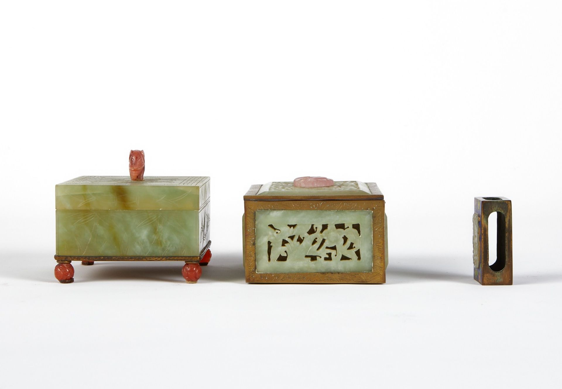 Grp: 3 Small Jade Stone Boxes - Image 4 of 11