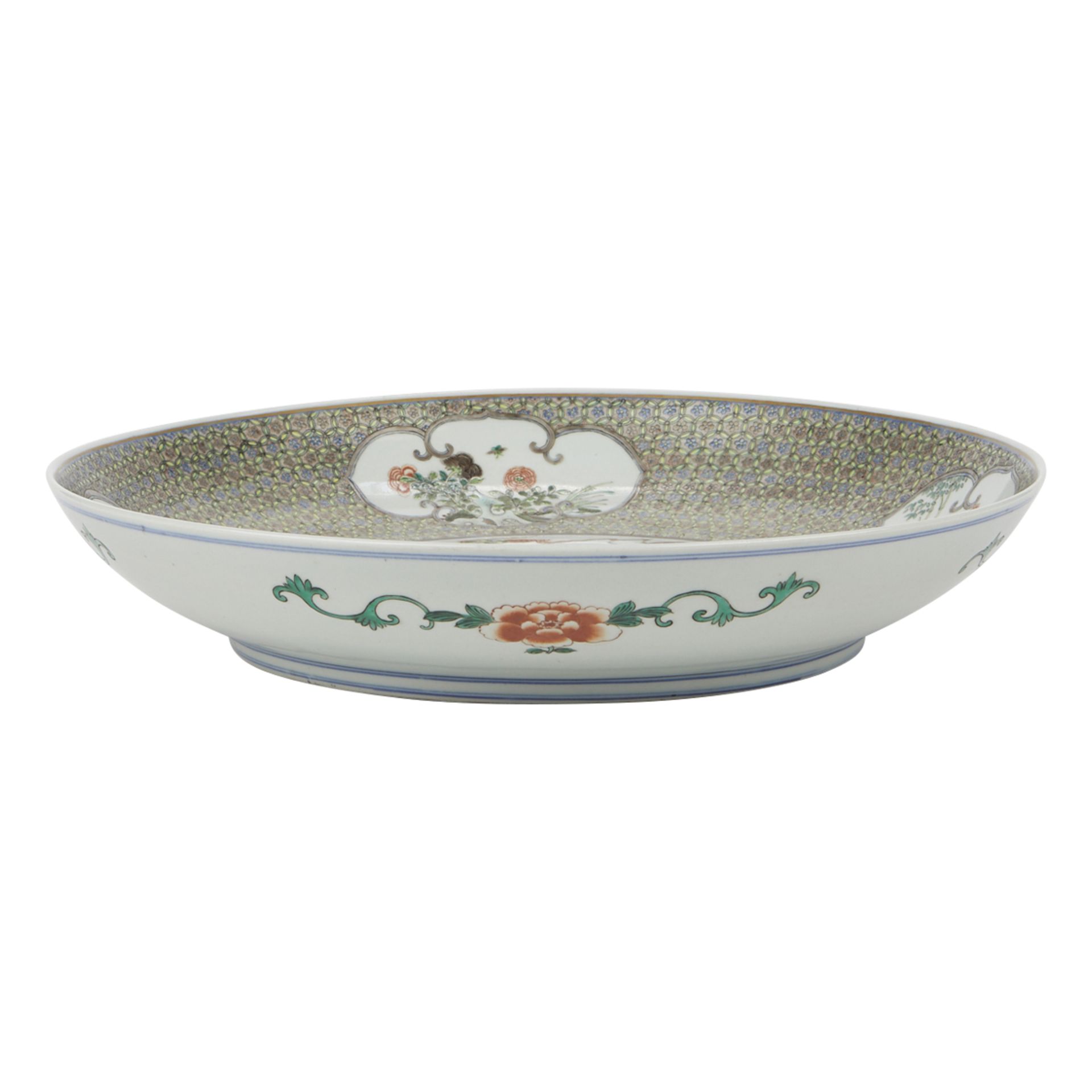 Chinese or Japanese Famille Verte Porcelain Charger - Bild 4 aus 7