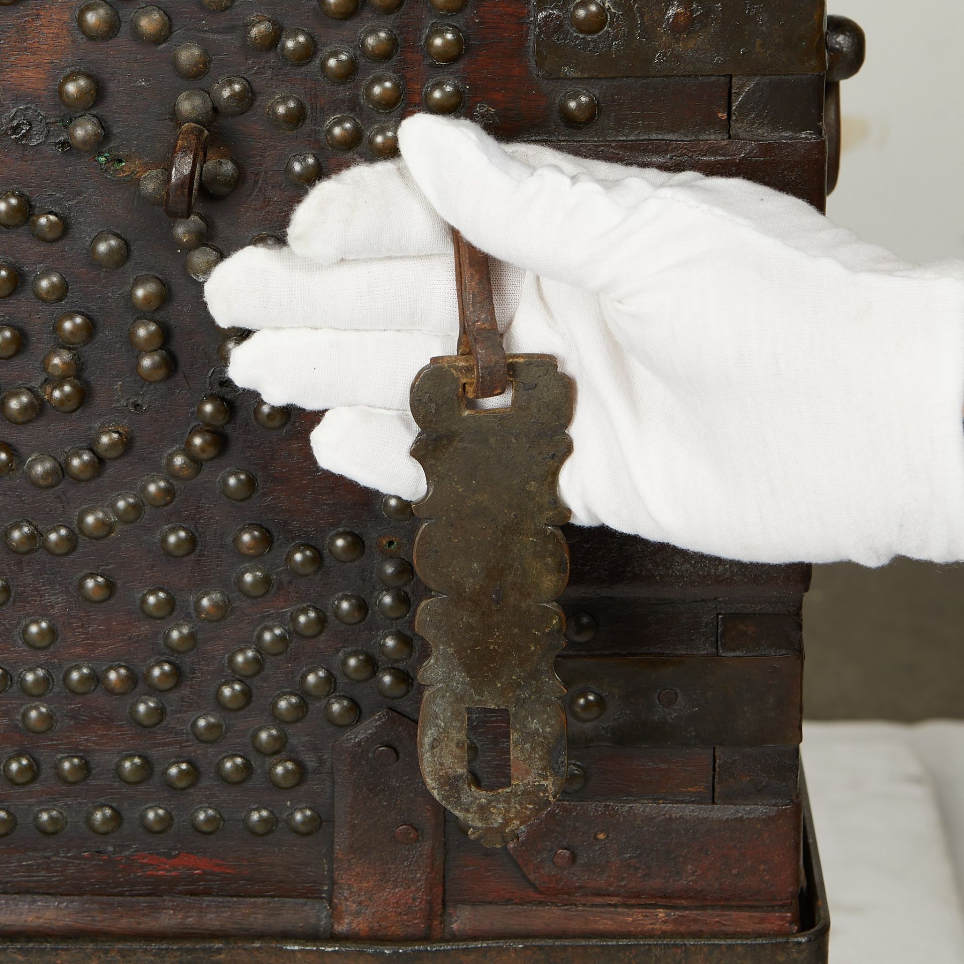 19th c. Studded Hardwood Chest w/ Iron Stand - Bild 9 aus 12