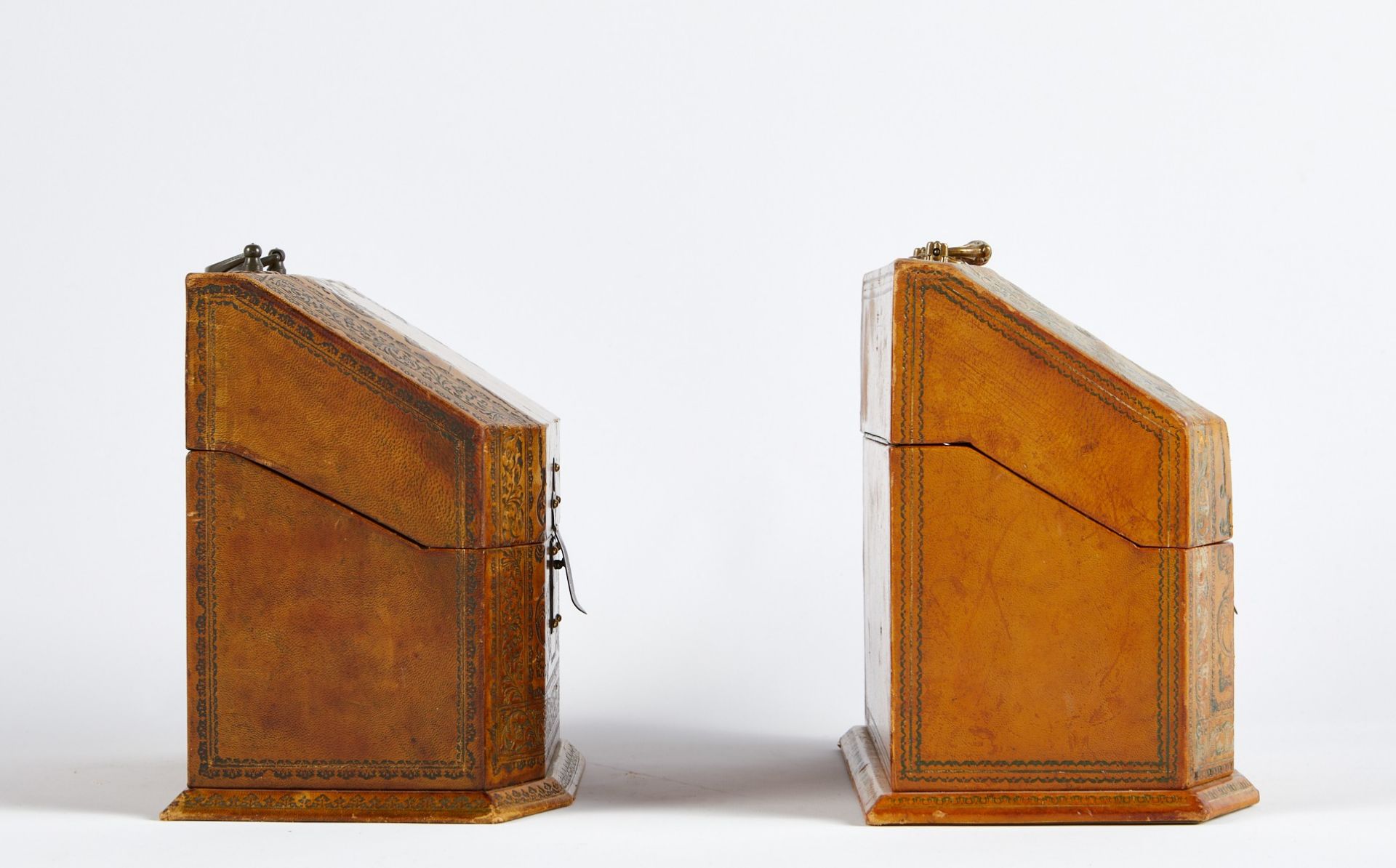 Pr: Italian Gilt Tooled Leather Letter Boxes - Bild 4 aus 8