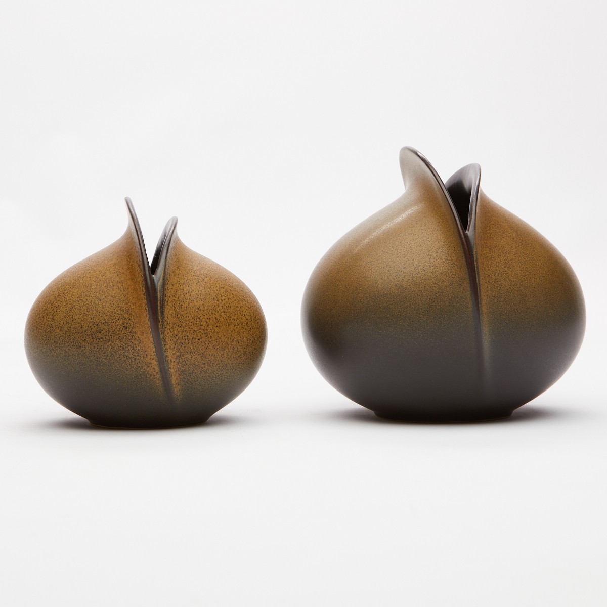 Pair Rosenthal Venus Vases by Uta Feyl - Image 2 of 7