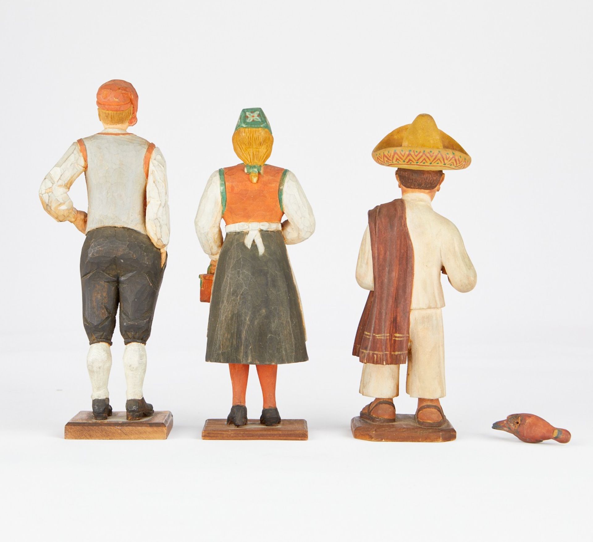 Grp: 3 Wood Carved WPA Figurines - Bild 2 aus 10