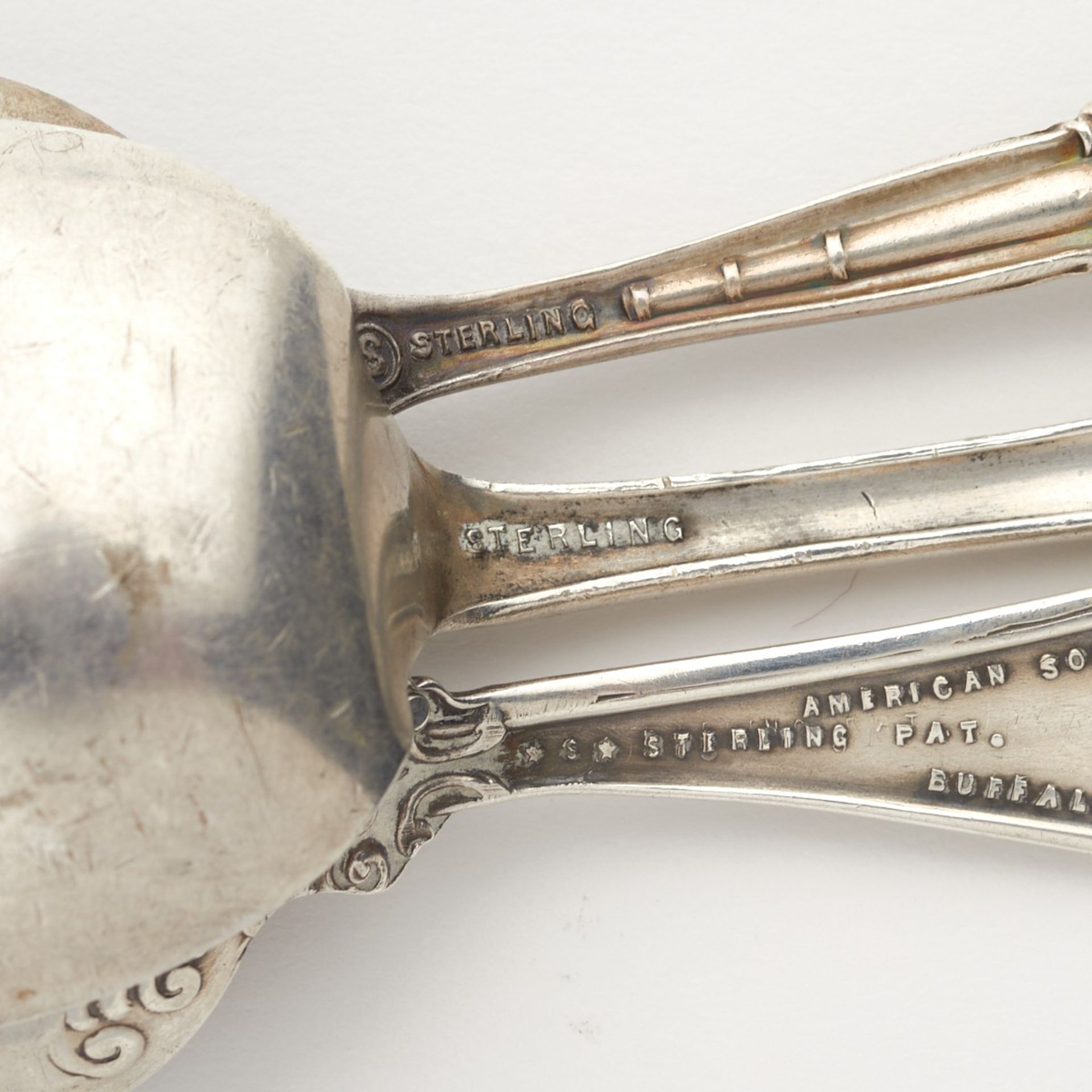 Grp: 12 Sterling Silver US Souvenir Spoons - Bild 8 aus 10