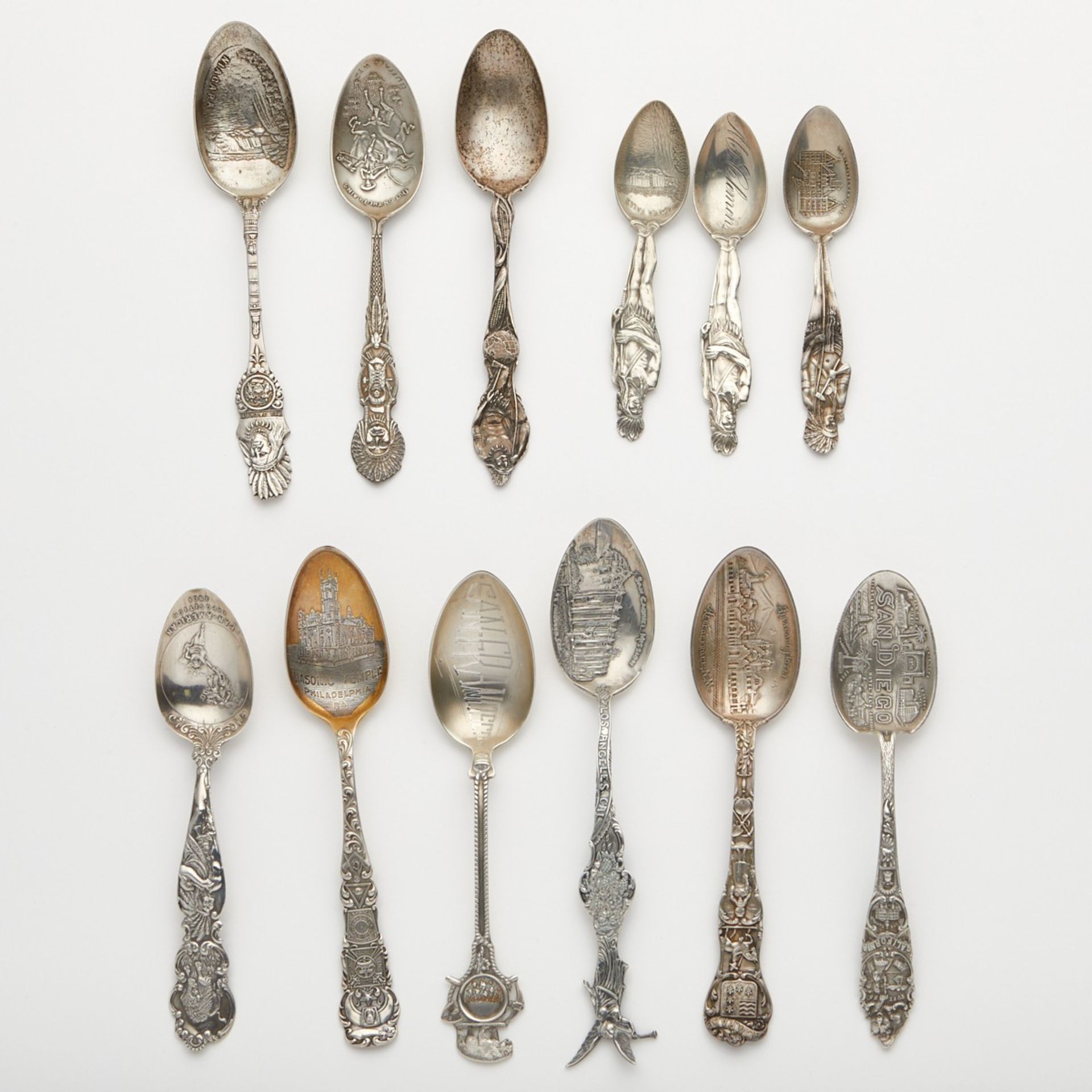 Grp: 12 Sterling Silver US Souvenir Spoons