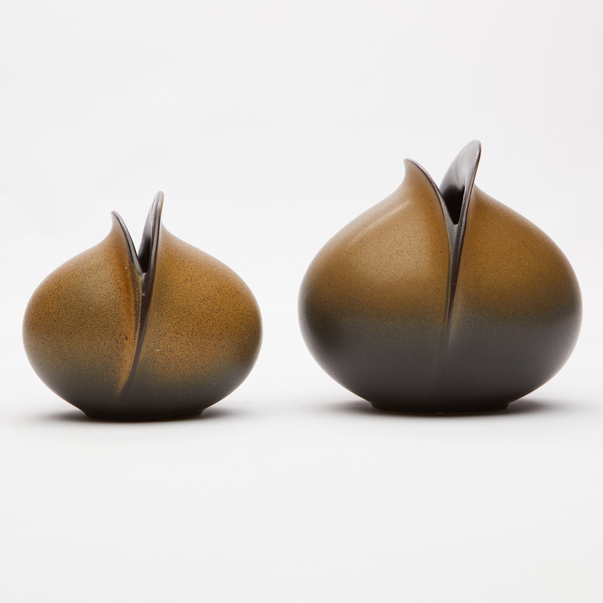 Pair Rosenthal Venus Vases by Uta Feyl - Image 3 of 7