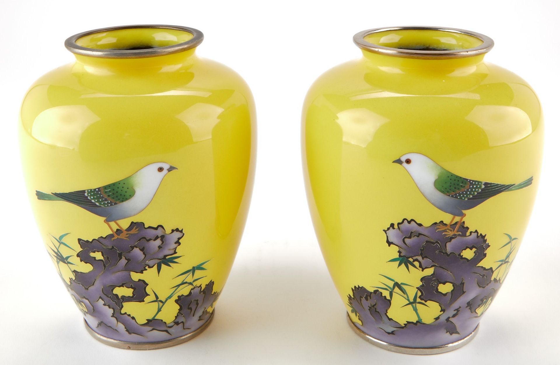 Pr Japanese Cloisonne Vases w/ Yellow Ground & Birds - Bild 4 aus 7