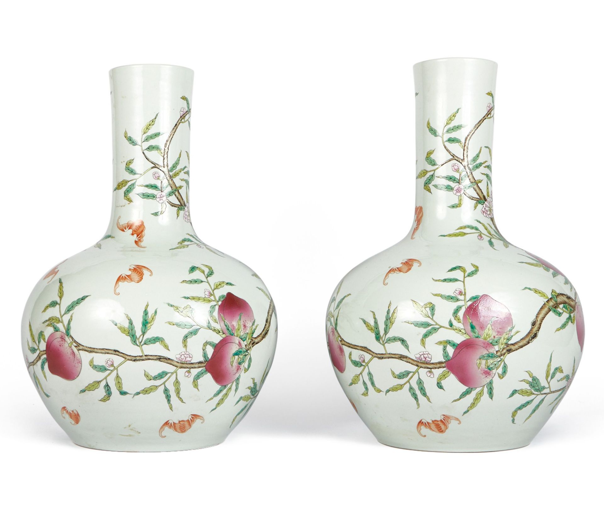 Pr of Modern Chinese Porcelain Peach Blossom Vases - Bild 3 aus 8