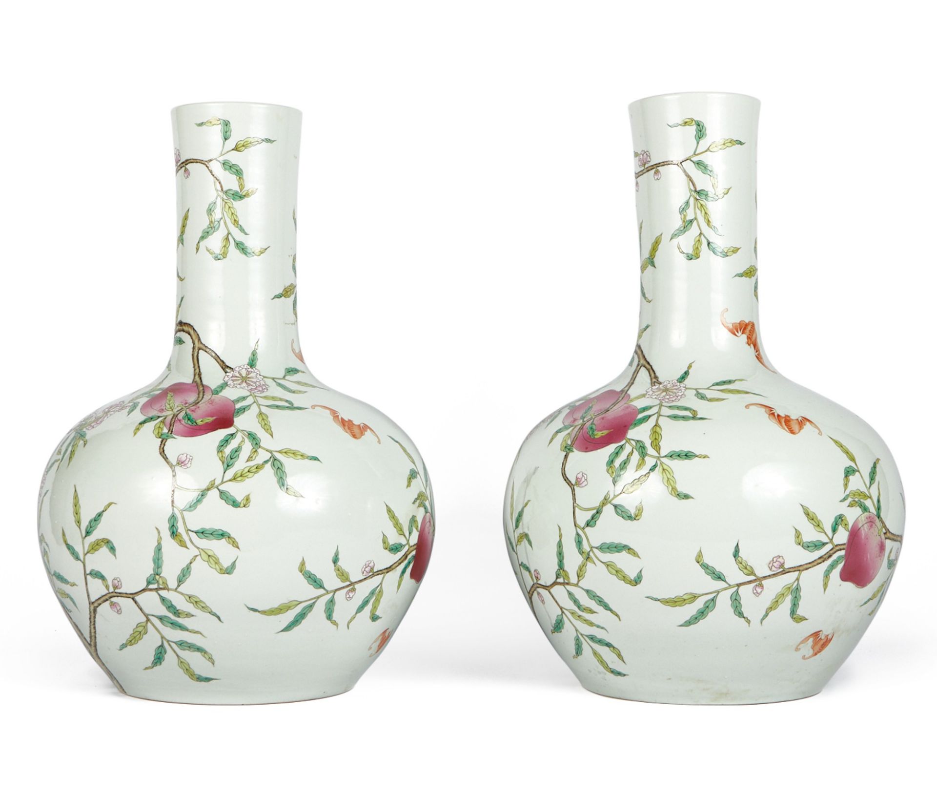 Pr of Modern Chinese Porcelain Peach Blossom Vases - Bild 4 aus 8