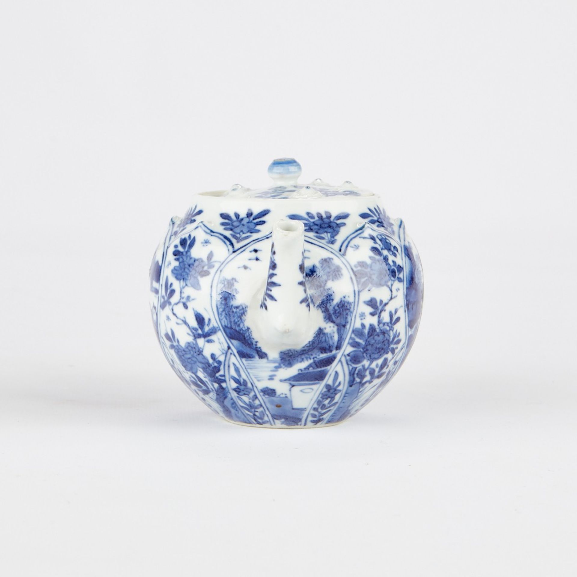 Kangxi Chinese B&W Porcelain Teapot w/ Lotus Petals - Image 4 of 6