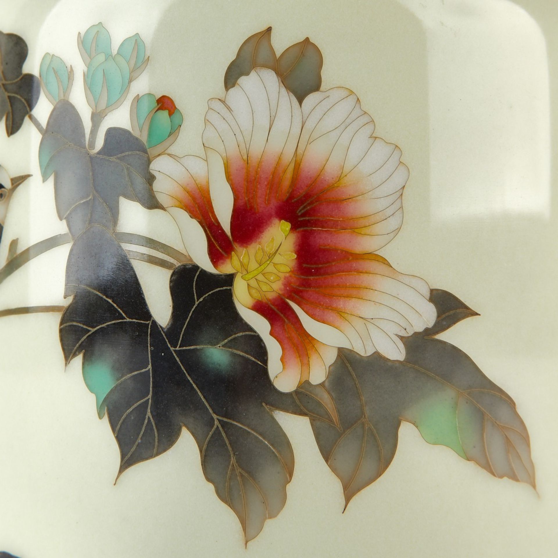 Japanese Cloisonne Vase w/ Leaves and Bird - Bild 6 aus 7