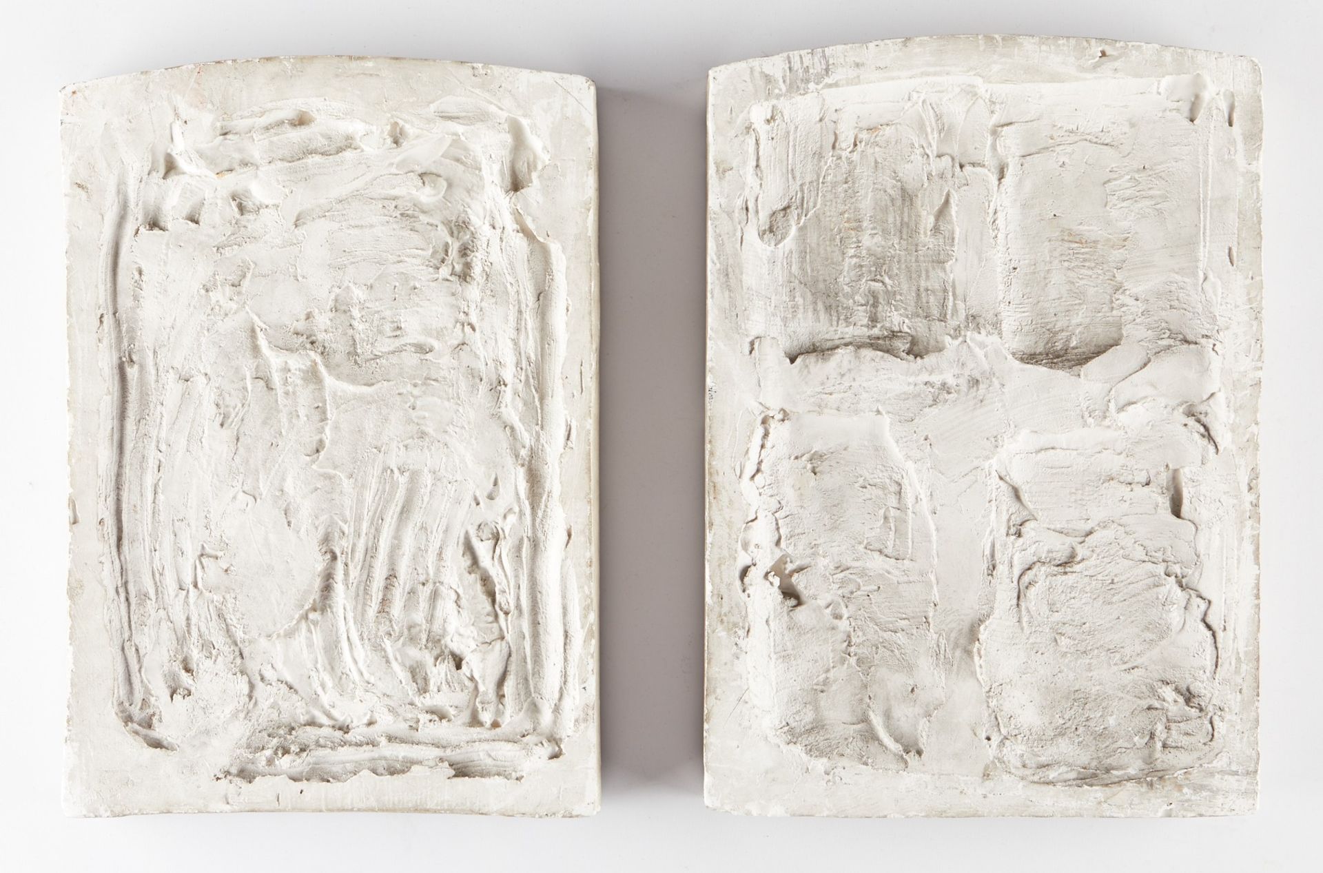 Pair of Plaster Reliefs of a Lake and Mountain - Bild 2 aus 9