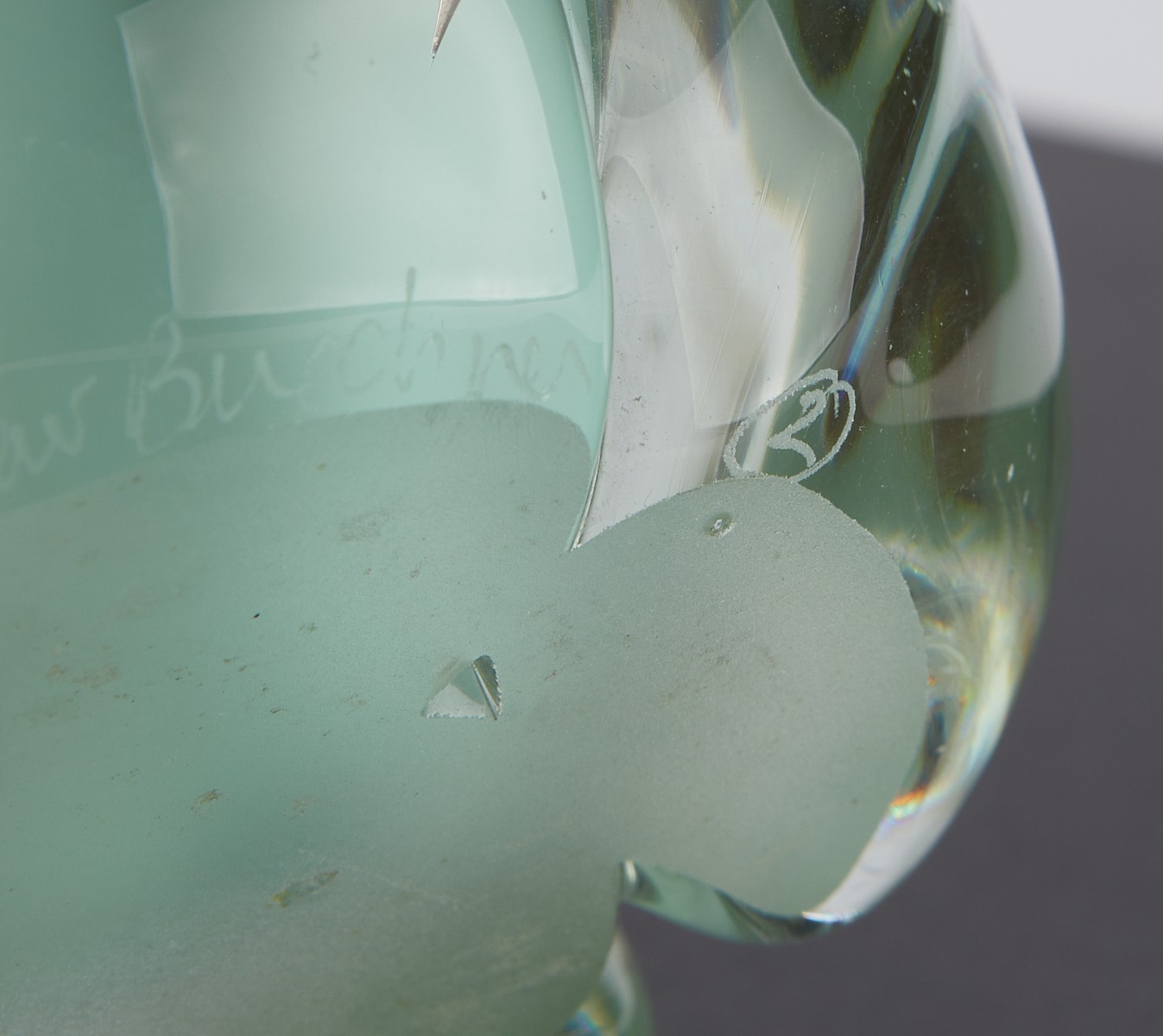 Group Glass and Ceramic Vessels - Image 17 of 17