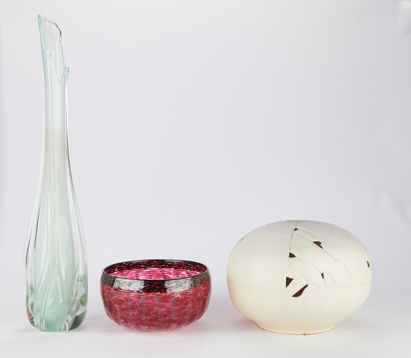 Group Glass and Ceramic Vessels - Image 4 of 17