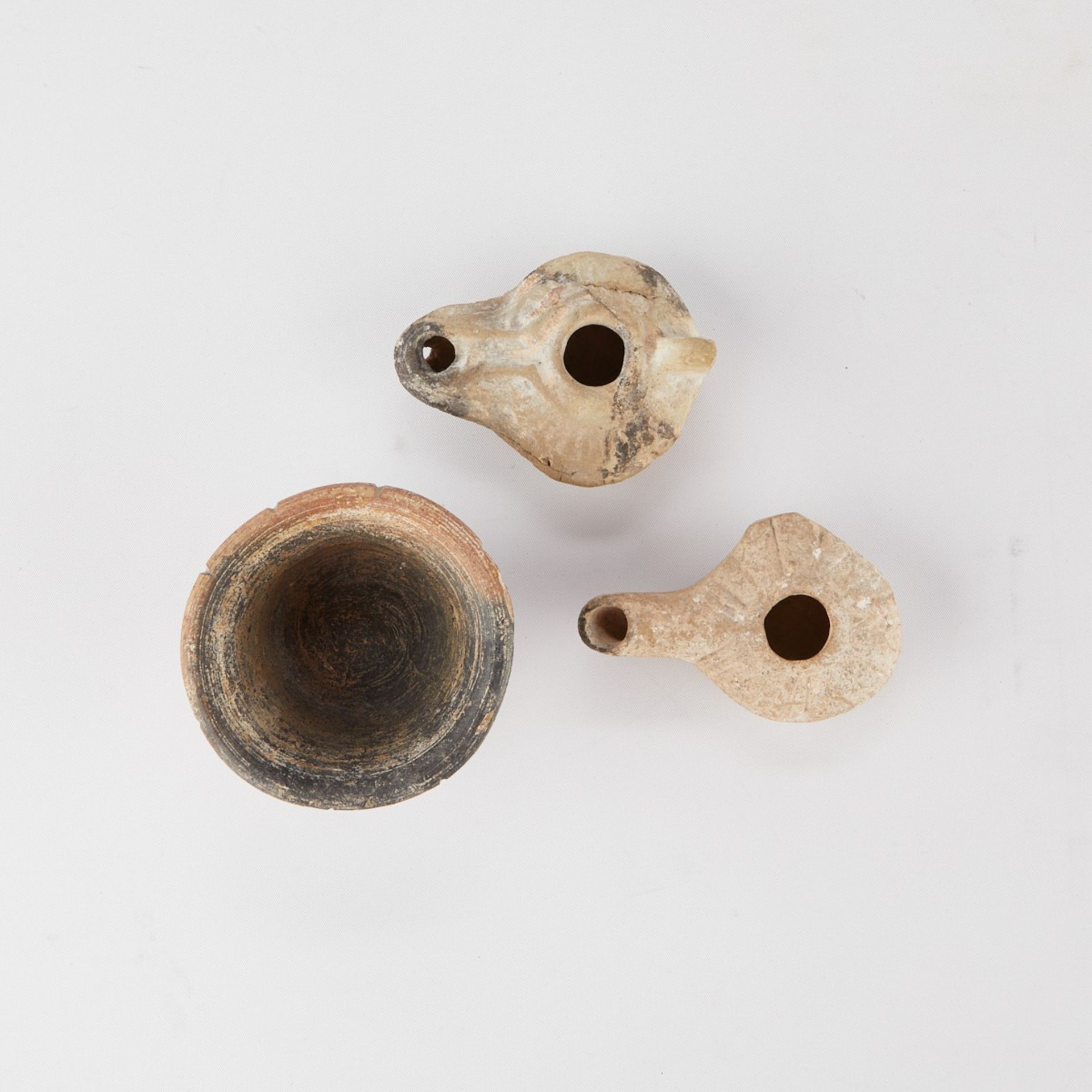 Grp: 3 Egyptian Oil Lamps and Bowl - Bild 8 aus 8