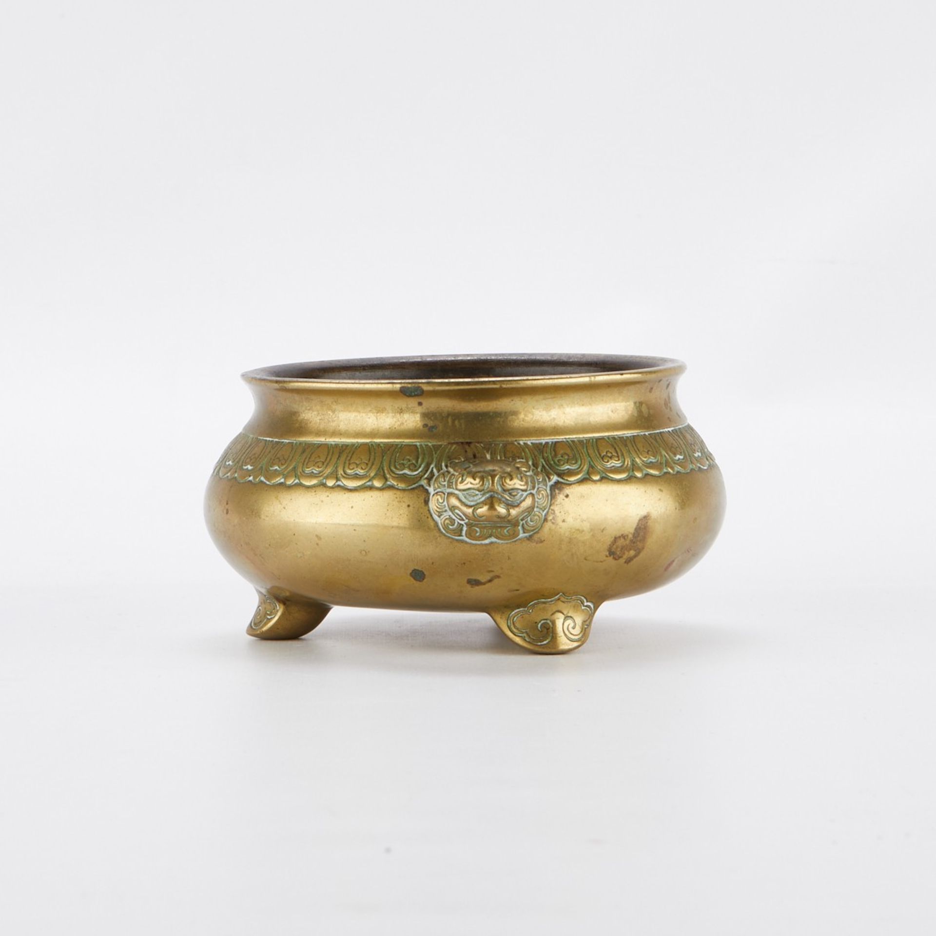 Chinese Bronze Tripod Censer w/ Xuande Mark - Bild 5 aus 9