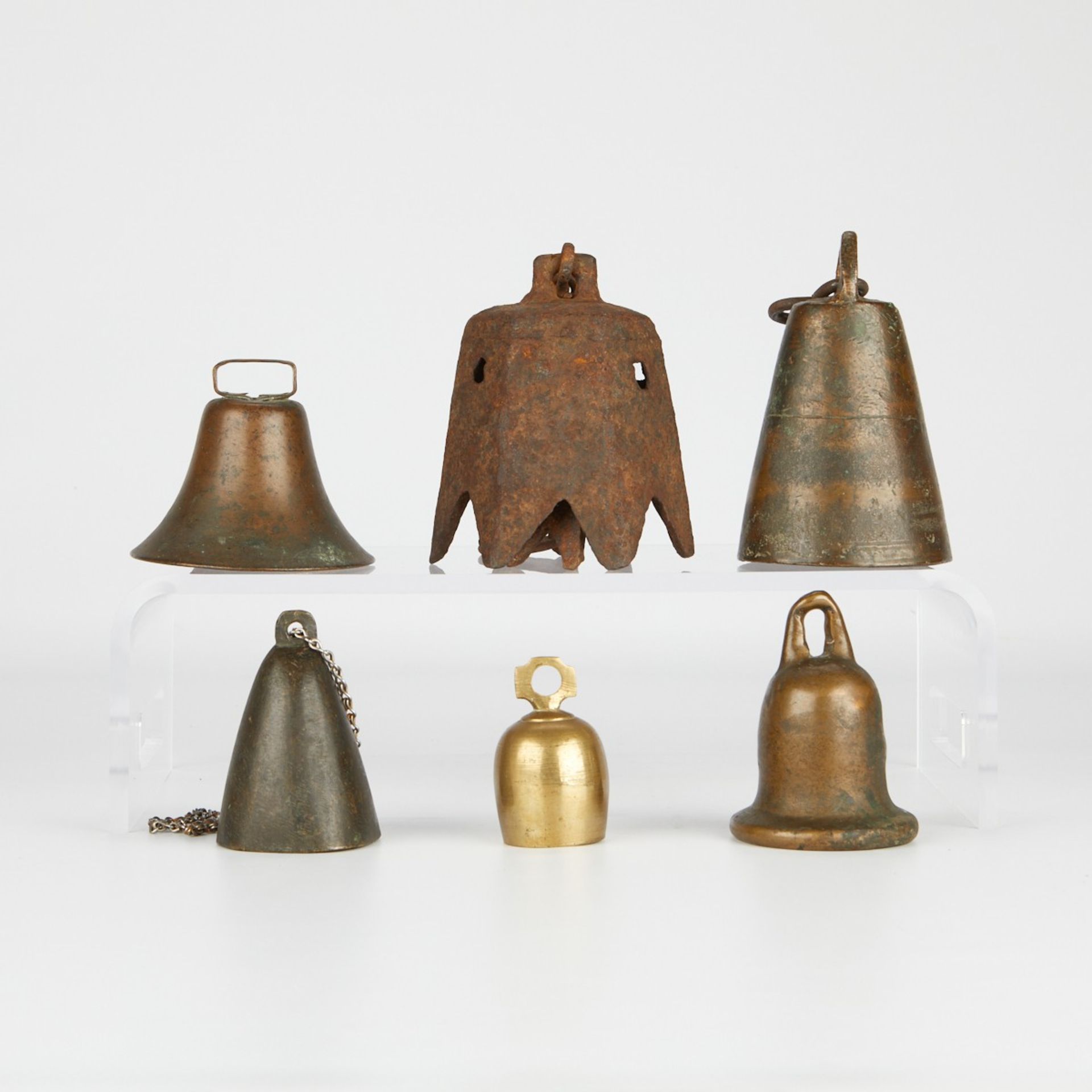 Grp: 6 Antique Bronze Bells - Bild 3 aus 6