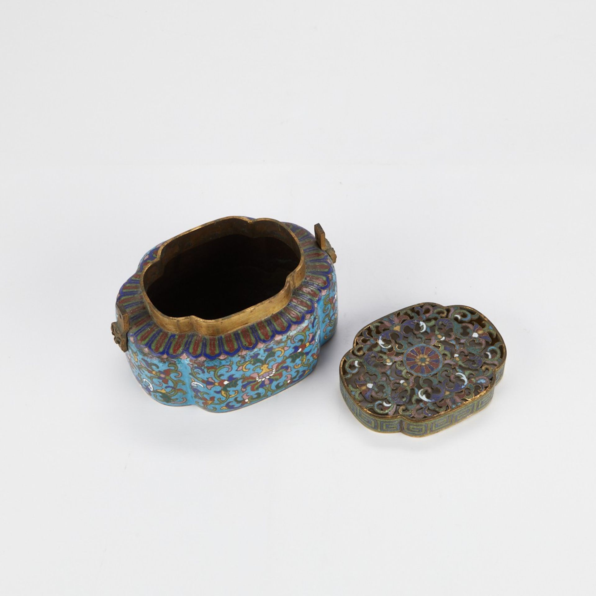18th c. Chinese Cloisonne Hand Warmer - Image 6 of 9