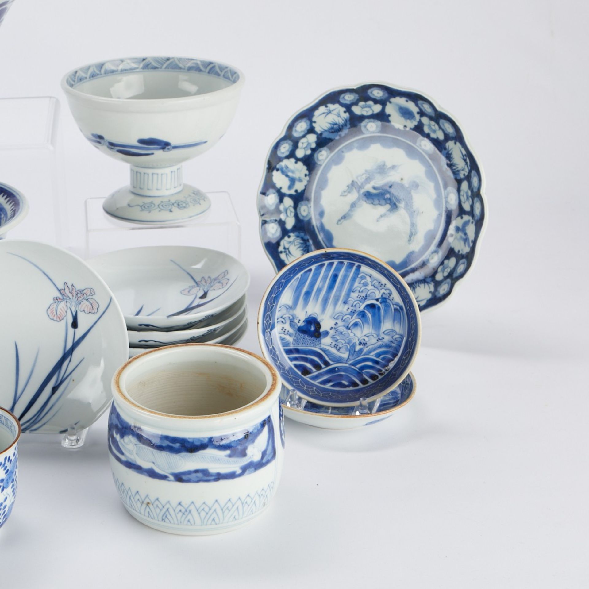 Grp: 23 Pcs Japanese Blue & White Porcelain - Image 5 of 8