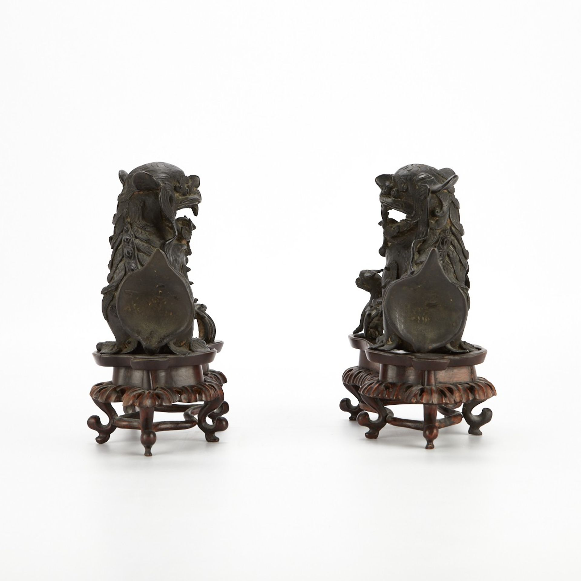 Pair 19th c. Chinese Bronze Lions - Bild 4 aus 8