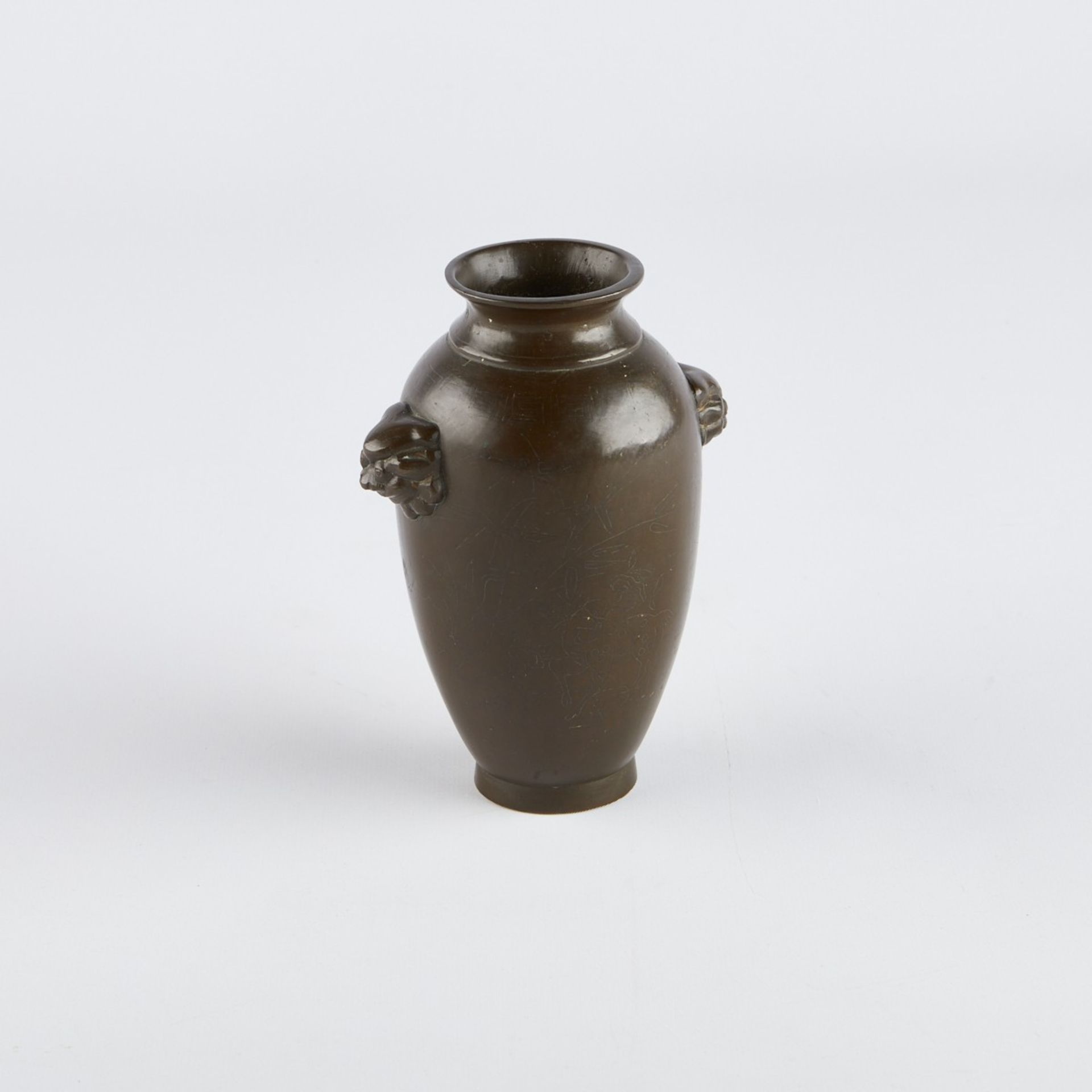 18th-19th c. Chinese Bronze Vase w/ Silver Inlay - Bild 2 aus 8