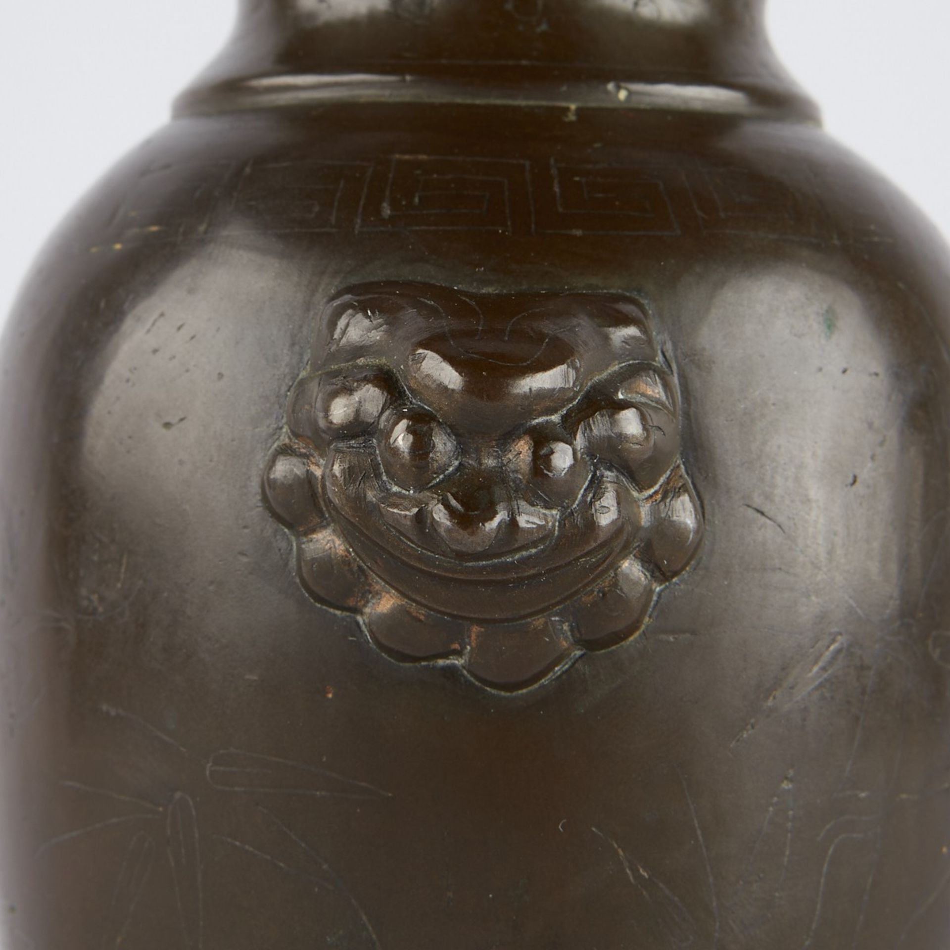 18th-19th c. Chinese Bronze Vase w/ Silver Inlay - Bild 7 aus 8