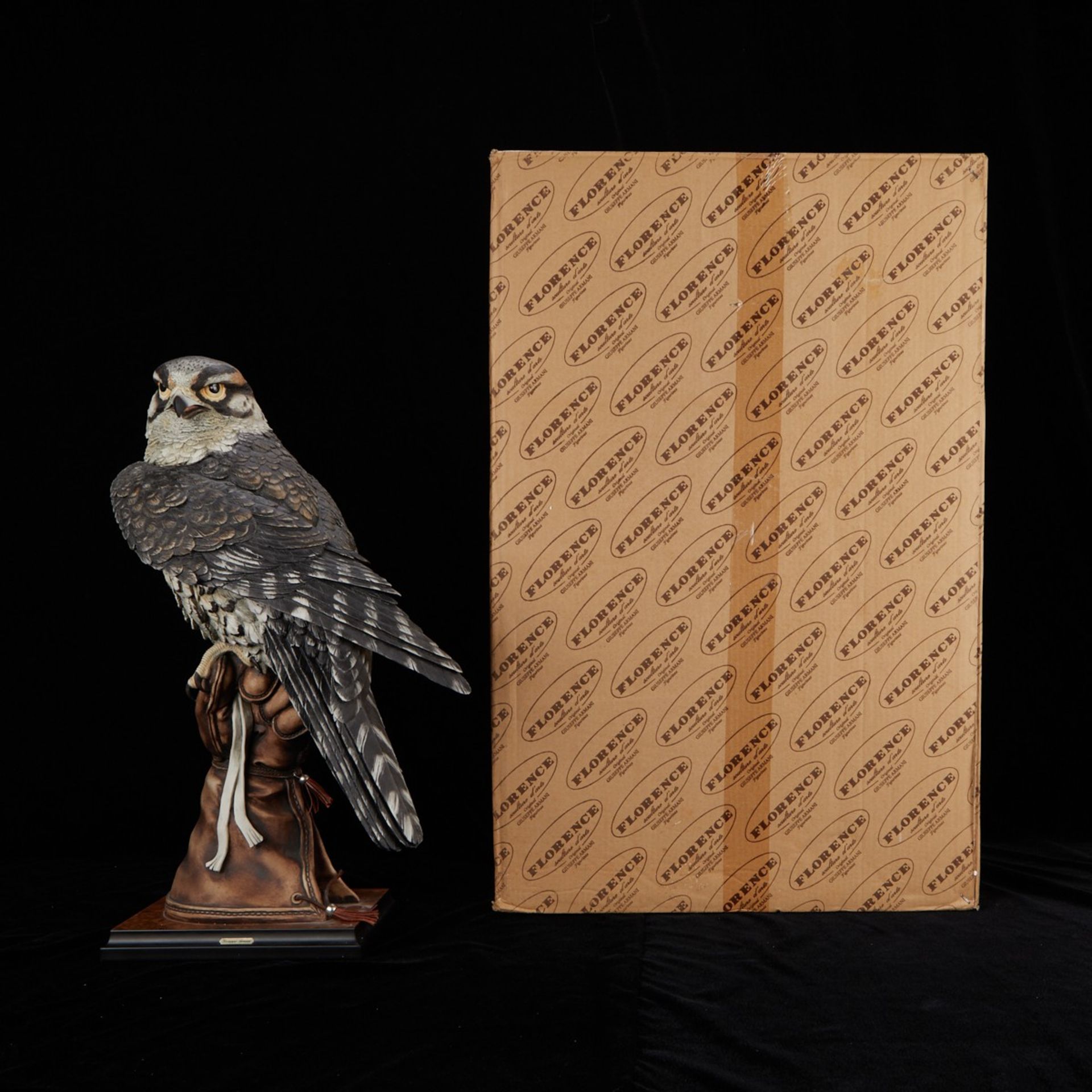 Giuseppe Armani "The Falconer" Ceramic Figure - Bild 9 aus 11