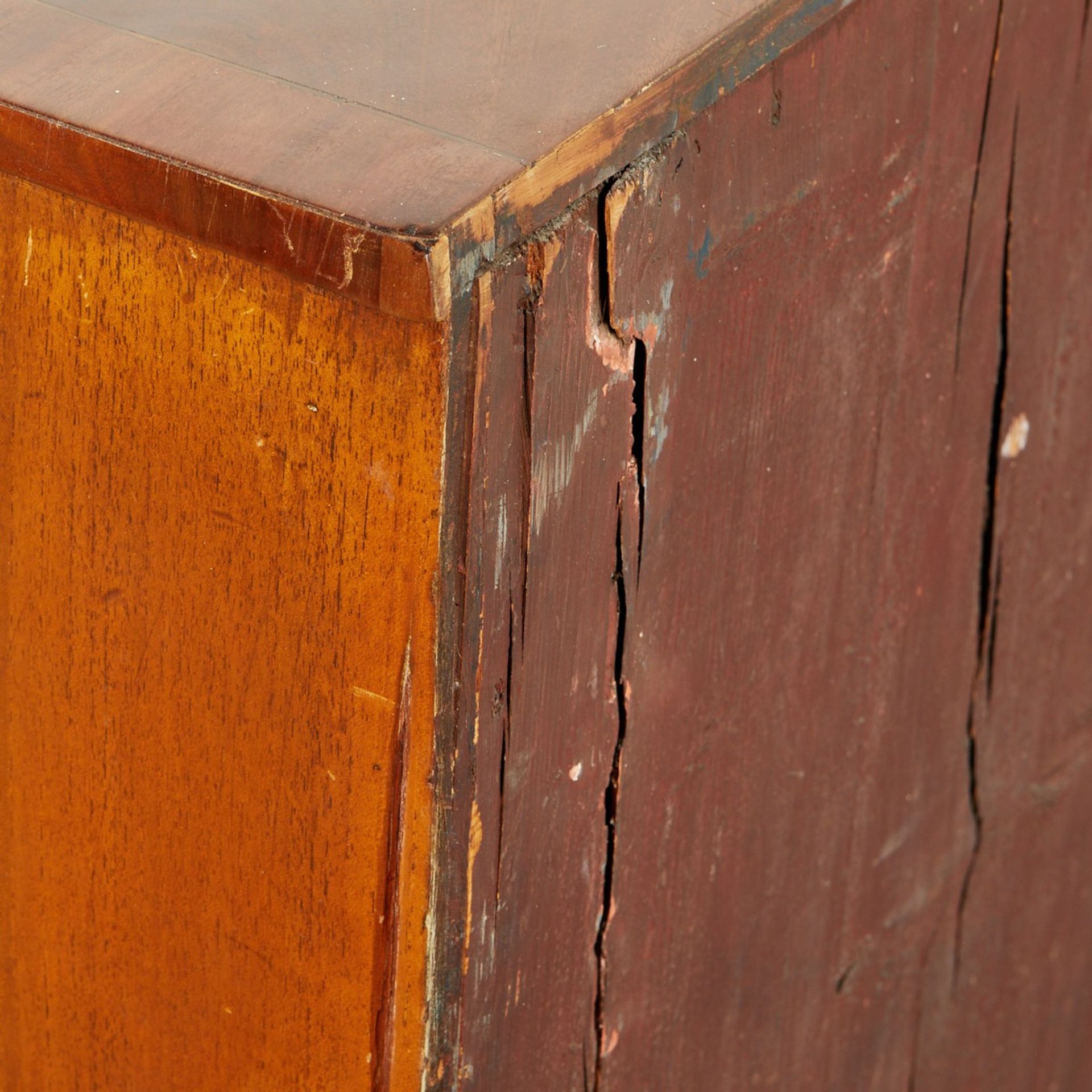 Federal Bow Front Chest of Drawers - Image 10 of 14